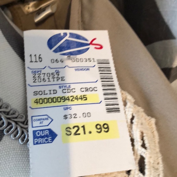 Dress - Picture 2 of 2